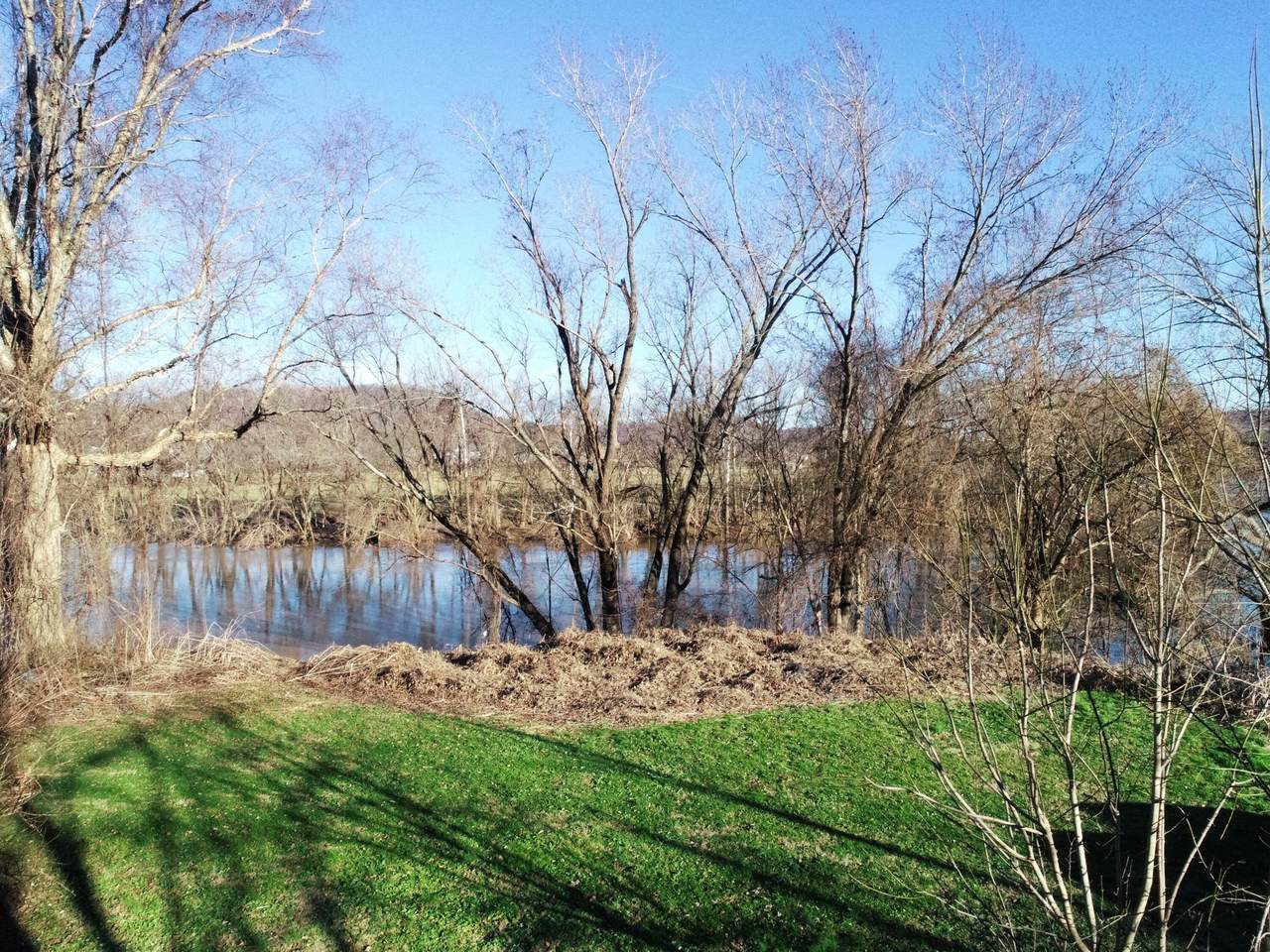 93 Cherokee Court - Photo 1