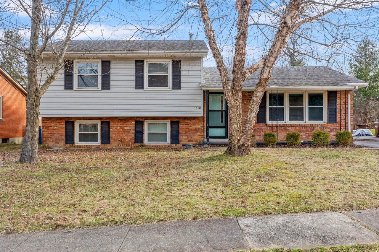 3510 Brookview Drive - Photo 1