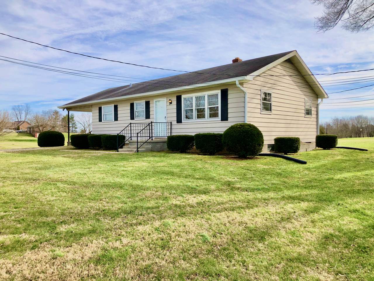 131 Whitaker Road - Photo 1