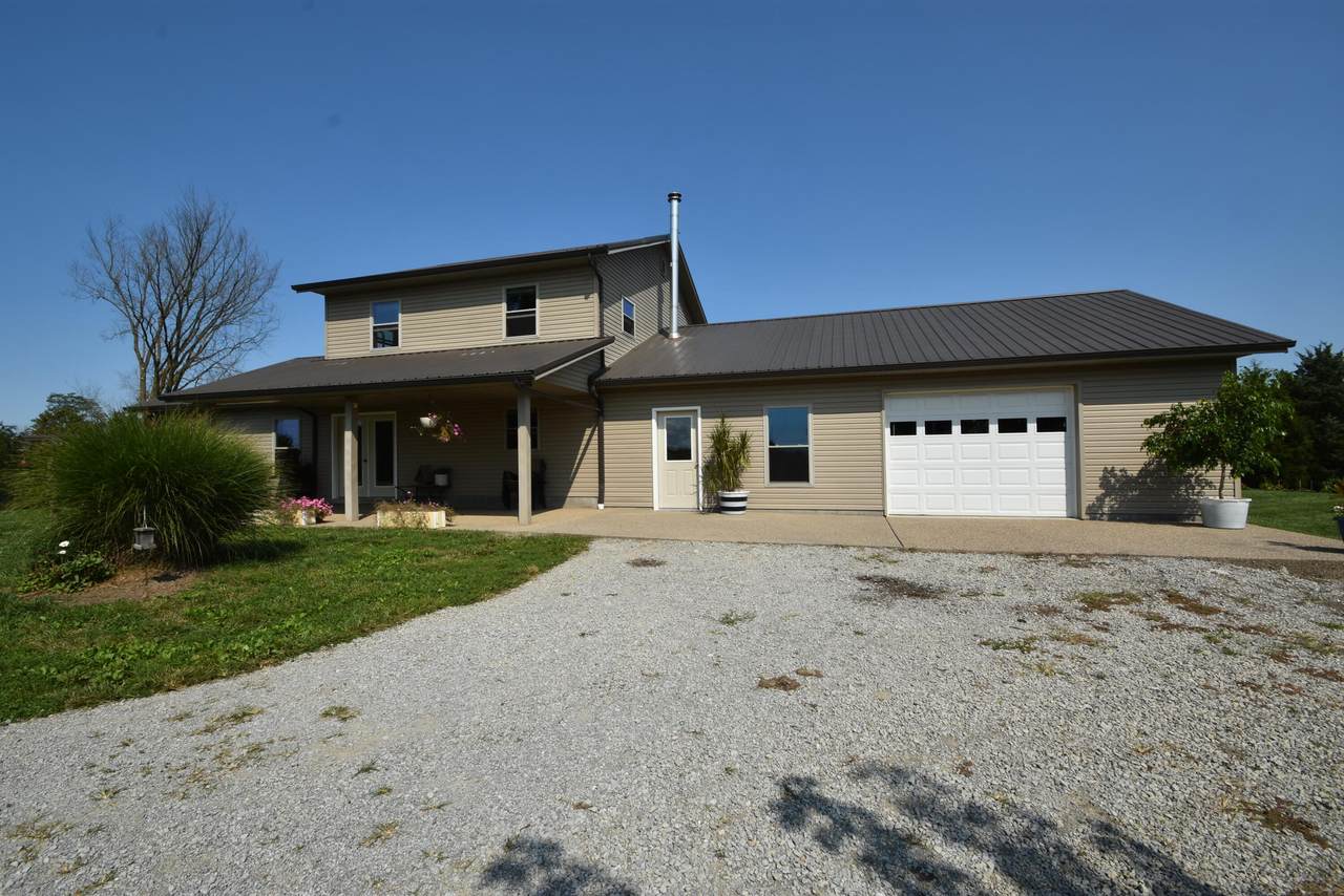 1034 Cloyd Lane - Photo 1