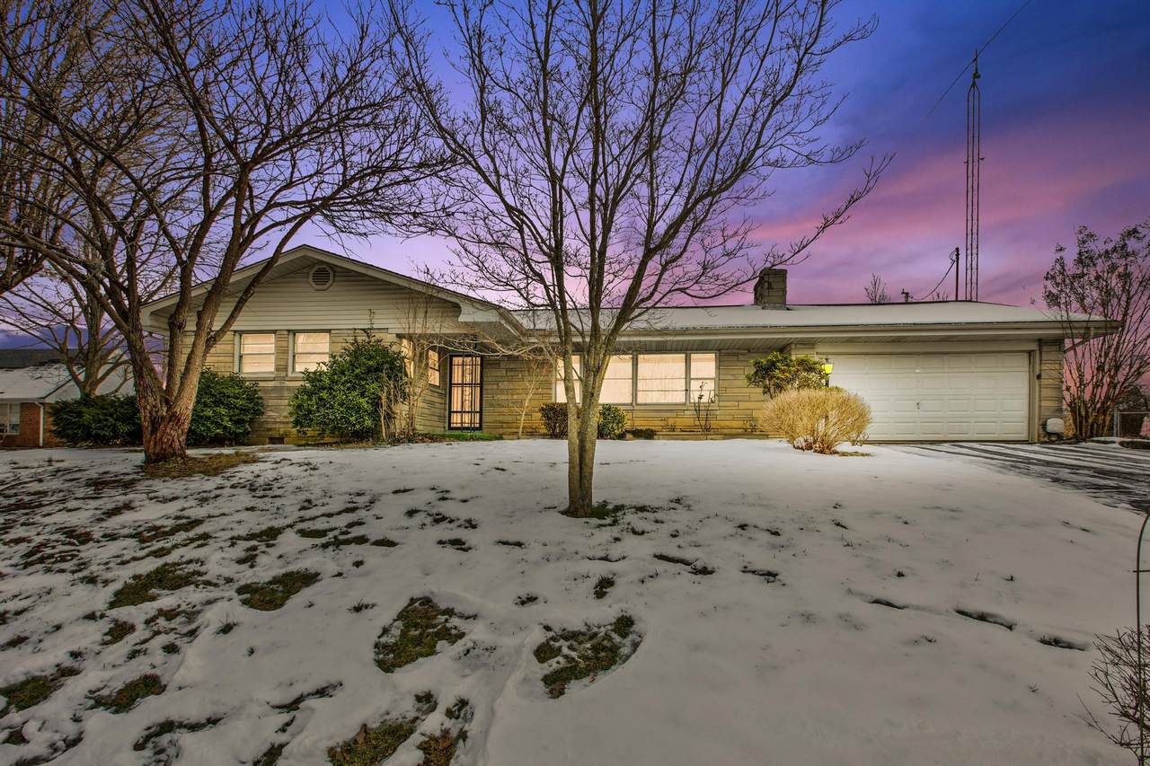 116 Crescent Drive - Photo 1
