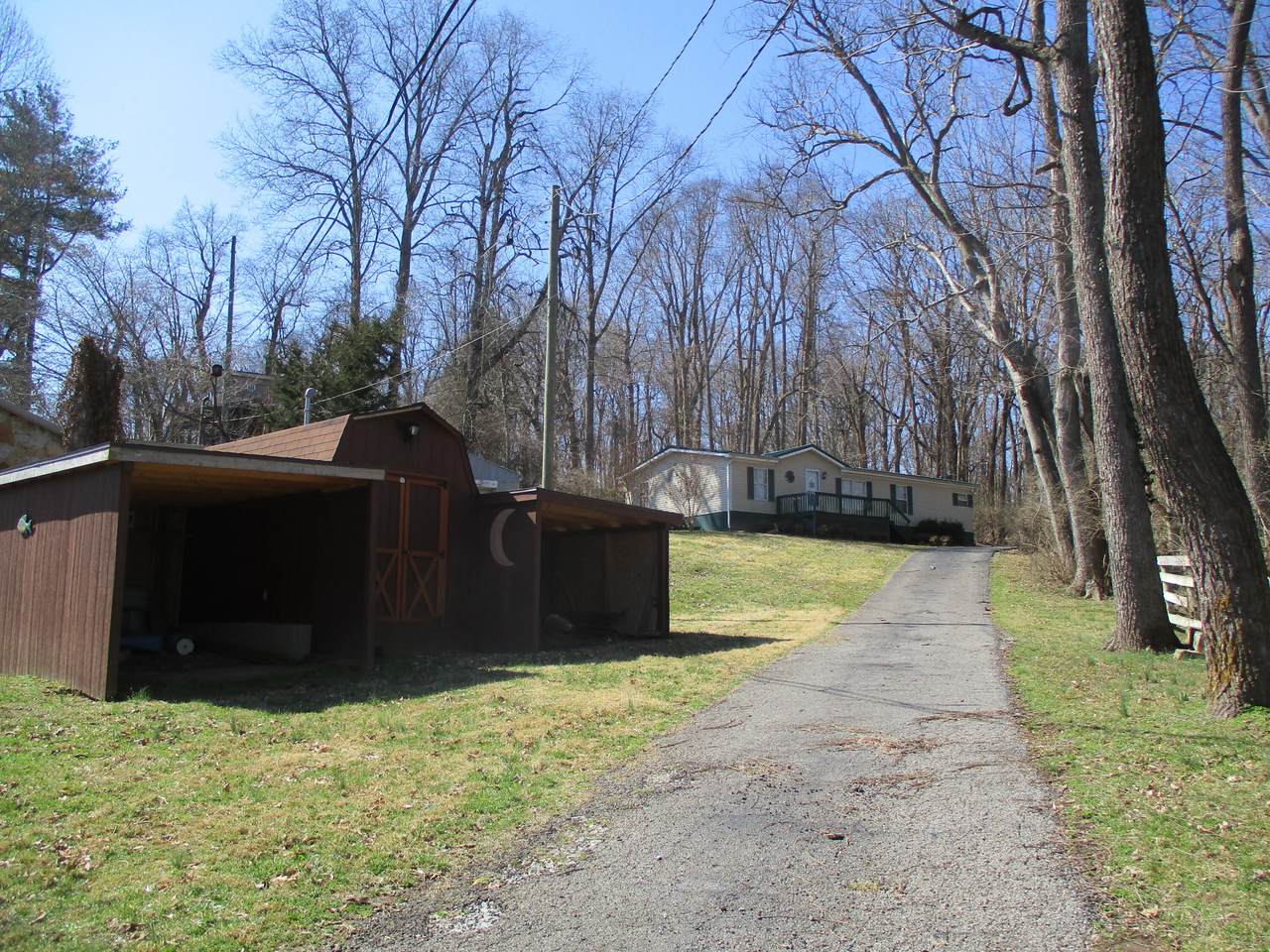 1835 Paradise Camp Road - Photo 1