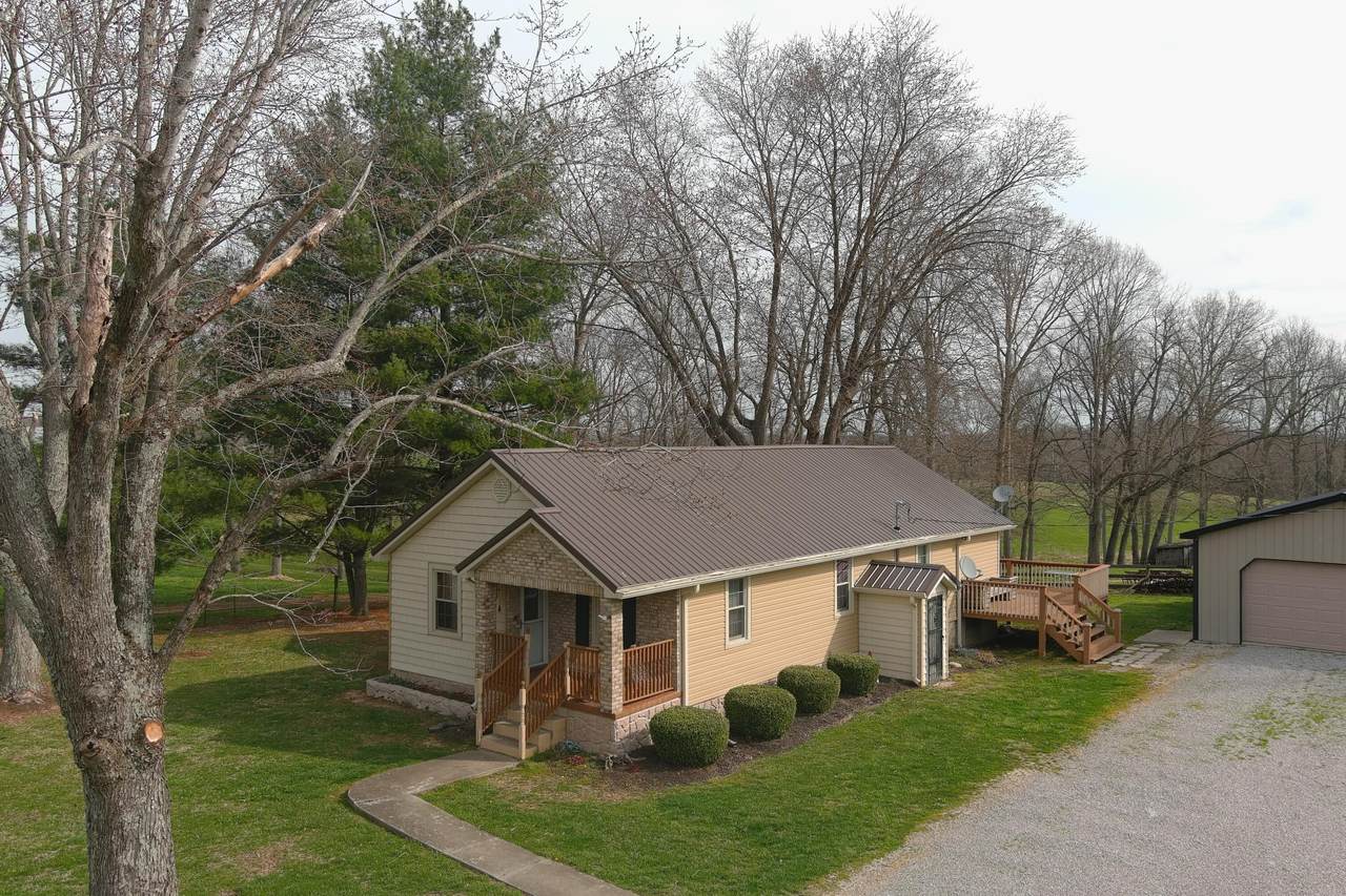 2810 Hwy 1664 - Photo 1