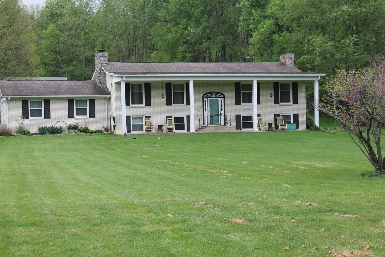 1395 Flanagan Station Road - Photo 1