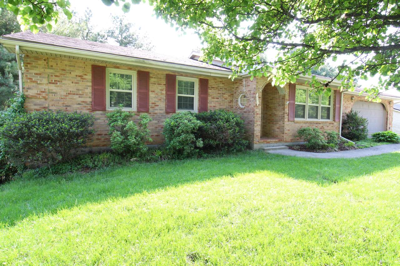609 Virginia Avenue - Photo 1
