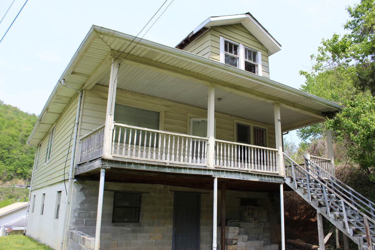 105 Mary Street - Photo 1