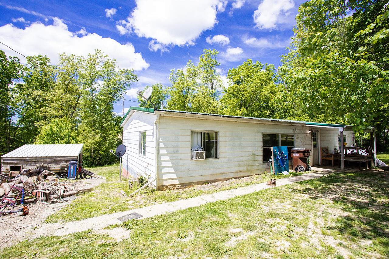 2535 New Cut Rd - Photo 1