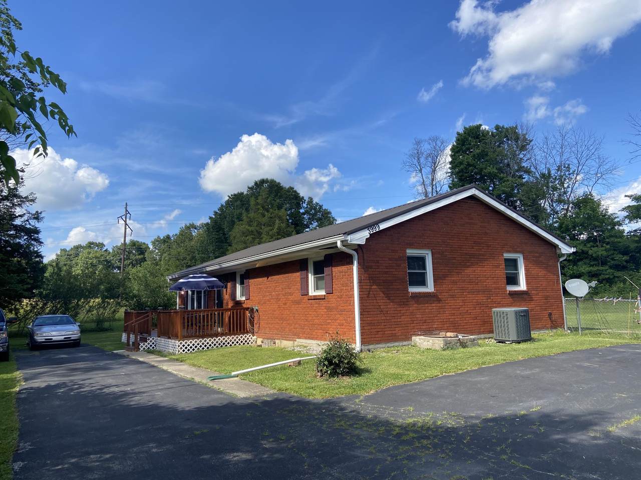 3999 New Irvine Road - Photo 1