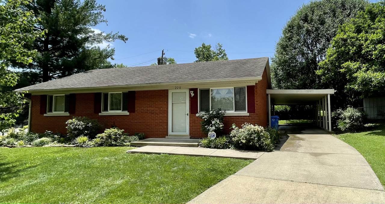 228 Forest Court - Photo 1