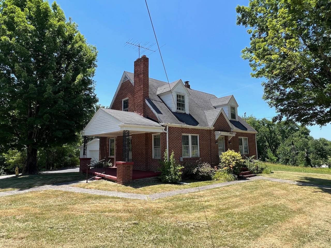 10 Tennessee Avenue - Photo 1