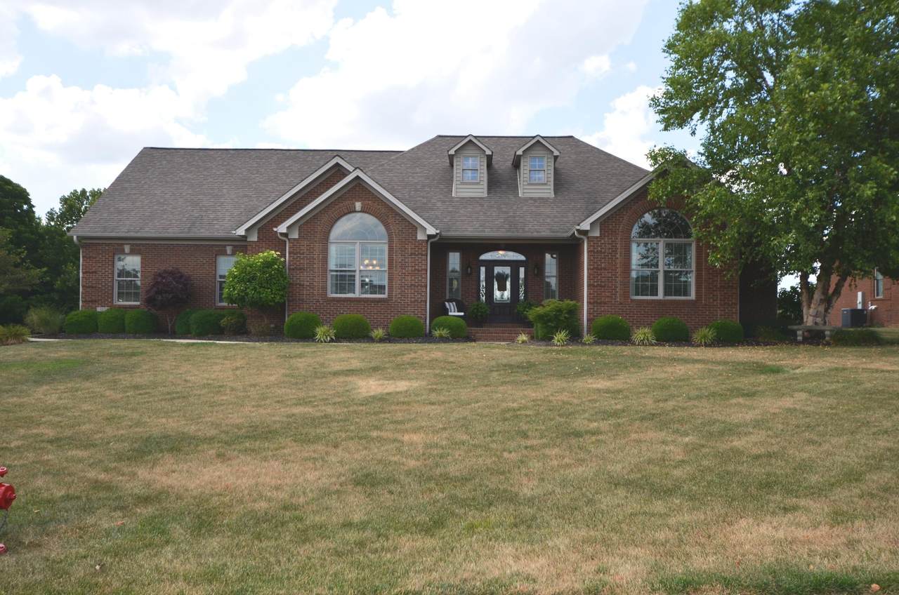 117 Springlake Drive - Photo 1