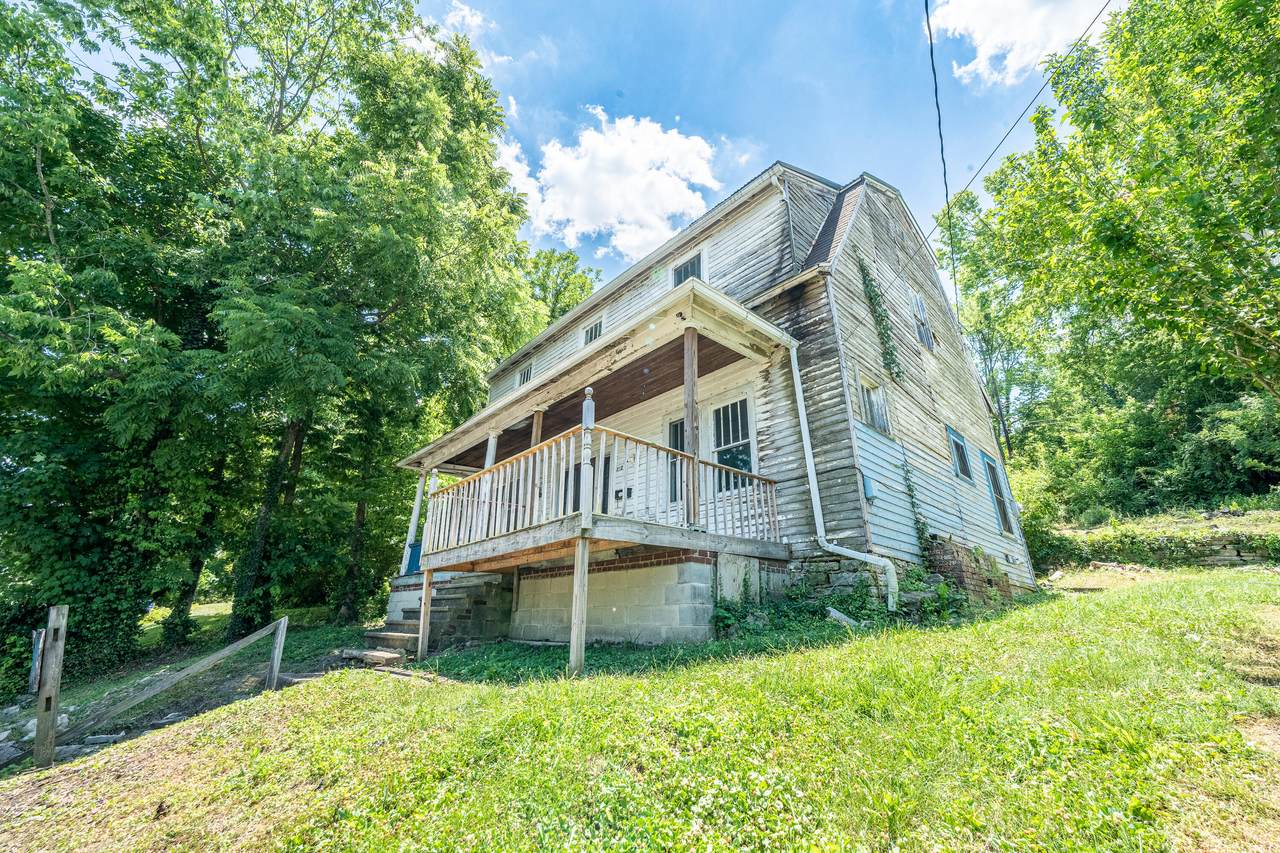 342 East 4th Street - Photo 1