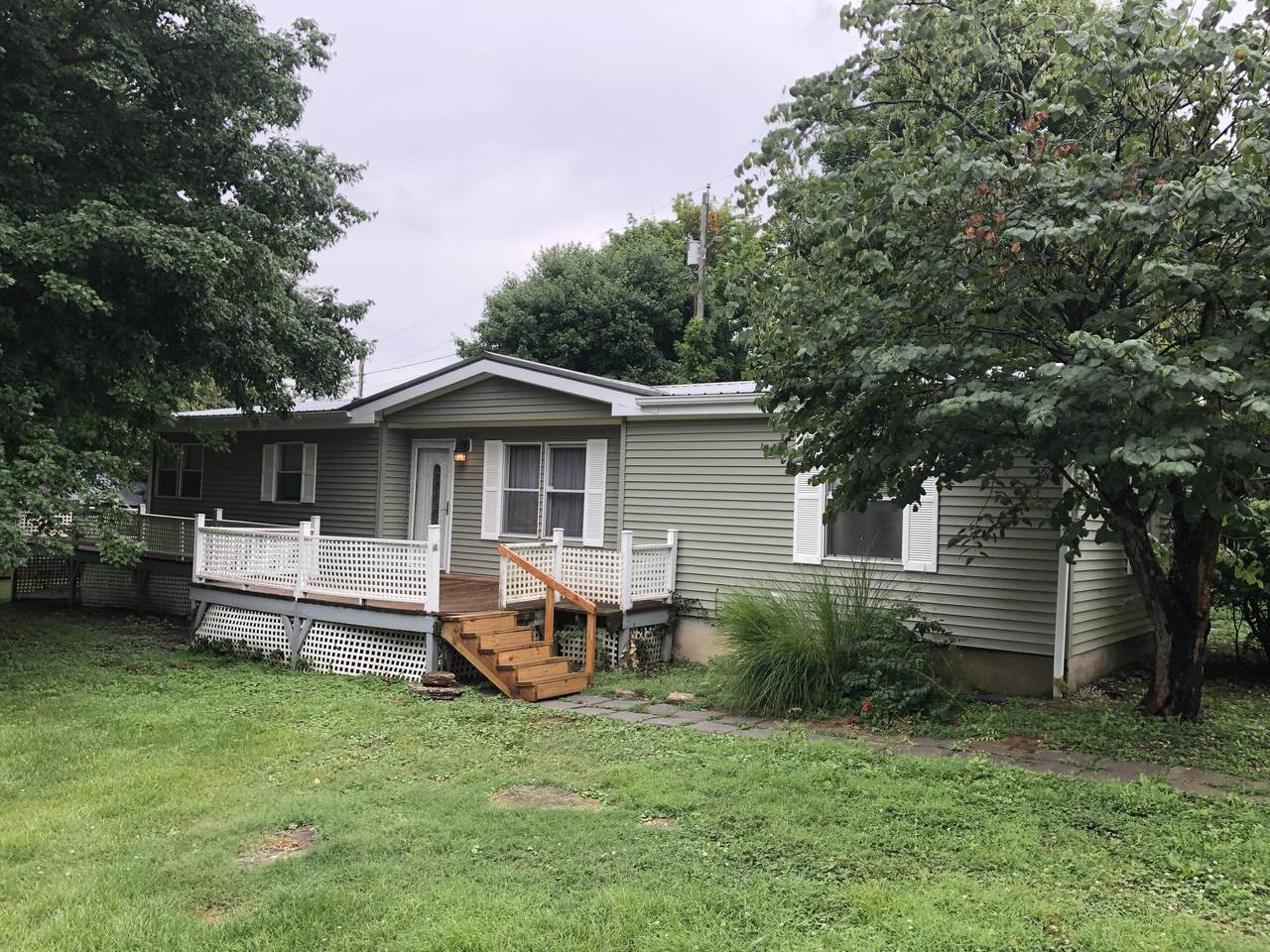 1057 Ammerman Pike - Photo 1