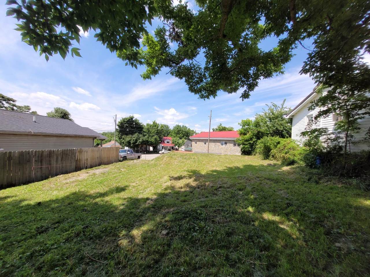 240 Pendelton Street - Photo 1