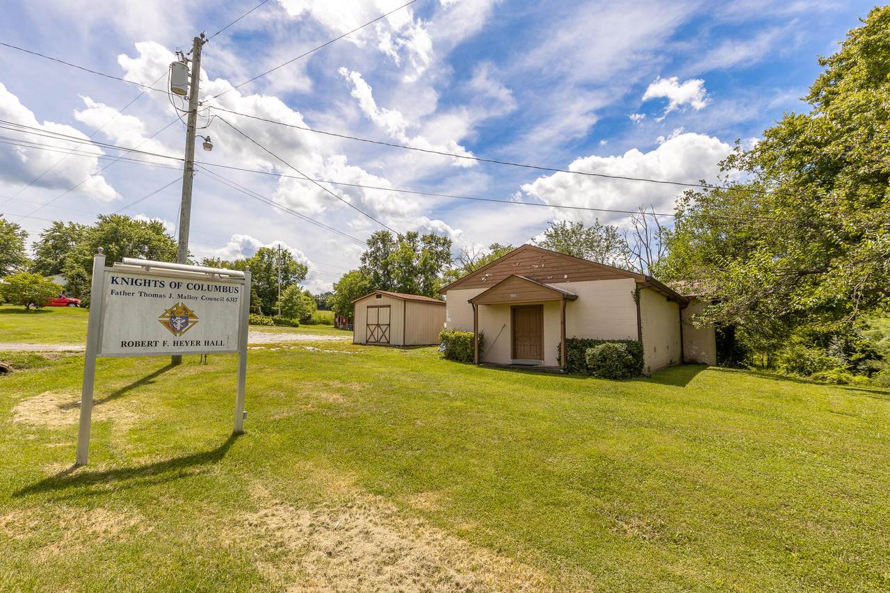 3001 Shakertown Road - Photo 1