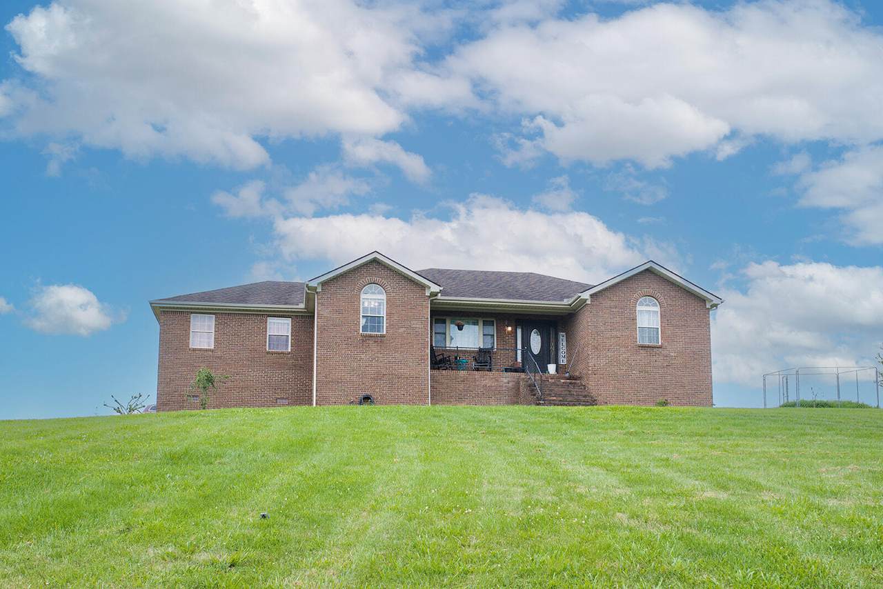 223 Lower Sharpsburg Road - Photo 1