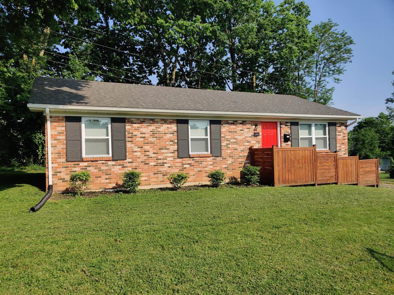 646 Windsor Way - Photo 1