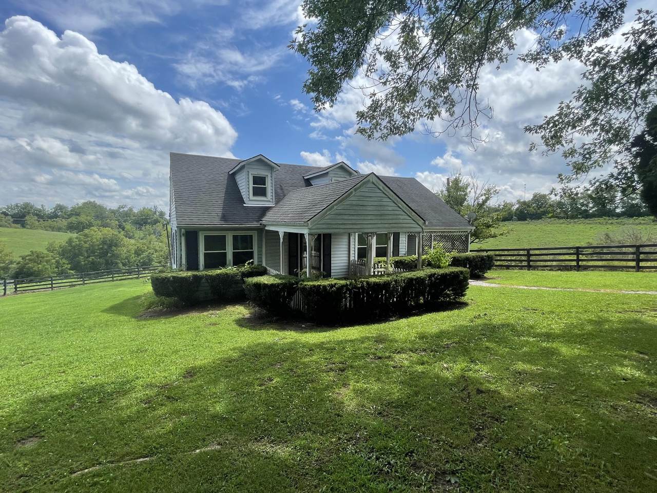 205 Providence Lane - Photo 1