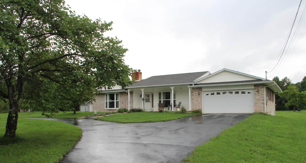 808 Mount Pleasant Road - Photo 1