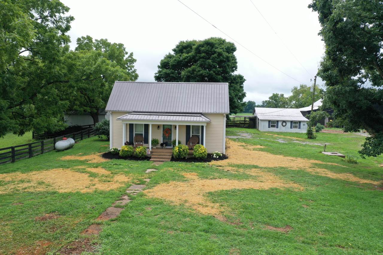 516 Providence - Photo 1