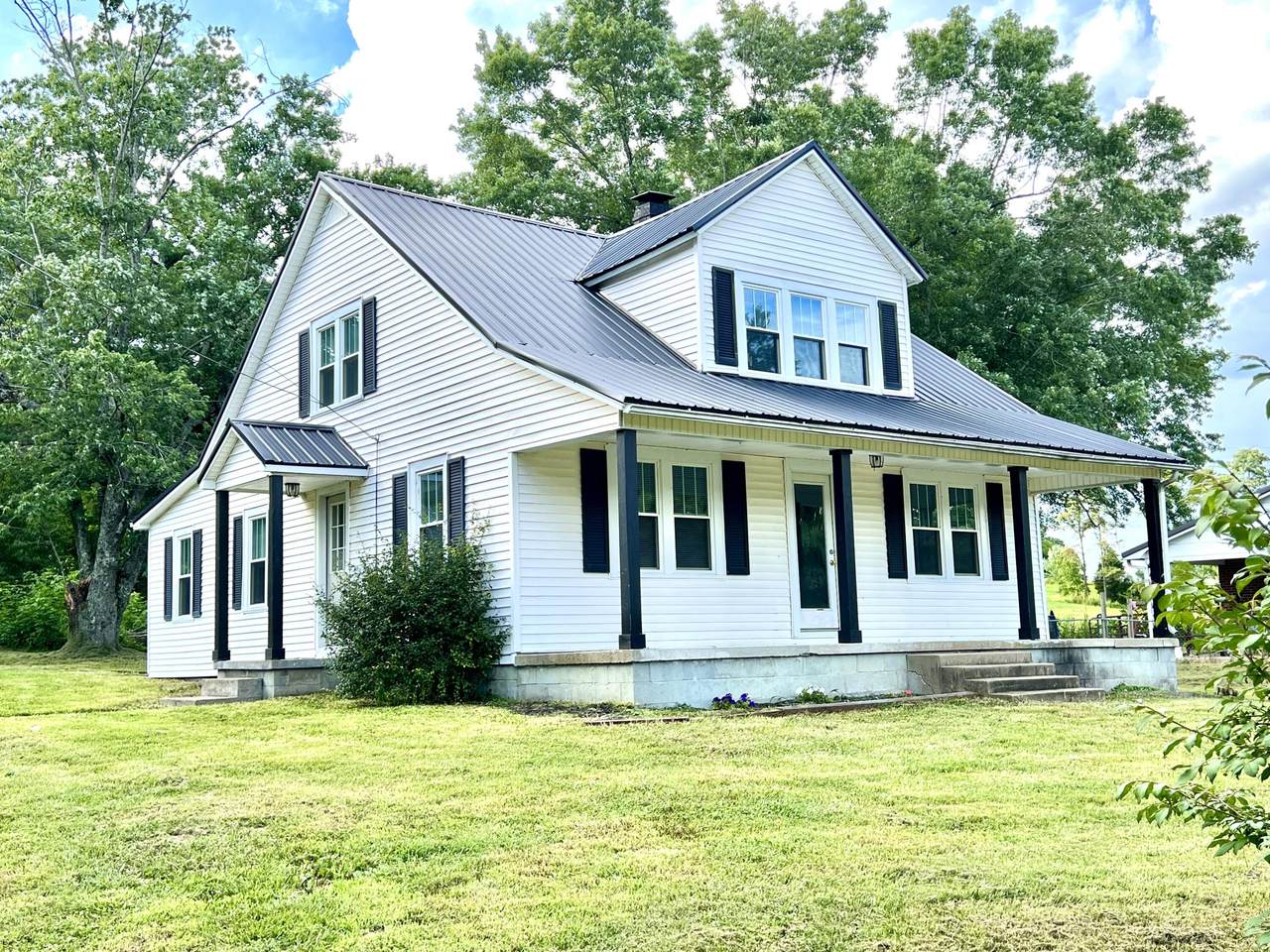 6715 Kentucky 198 - Photo 1