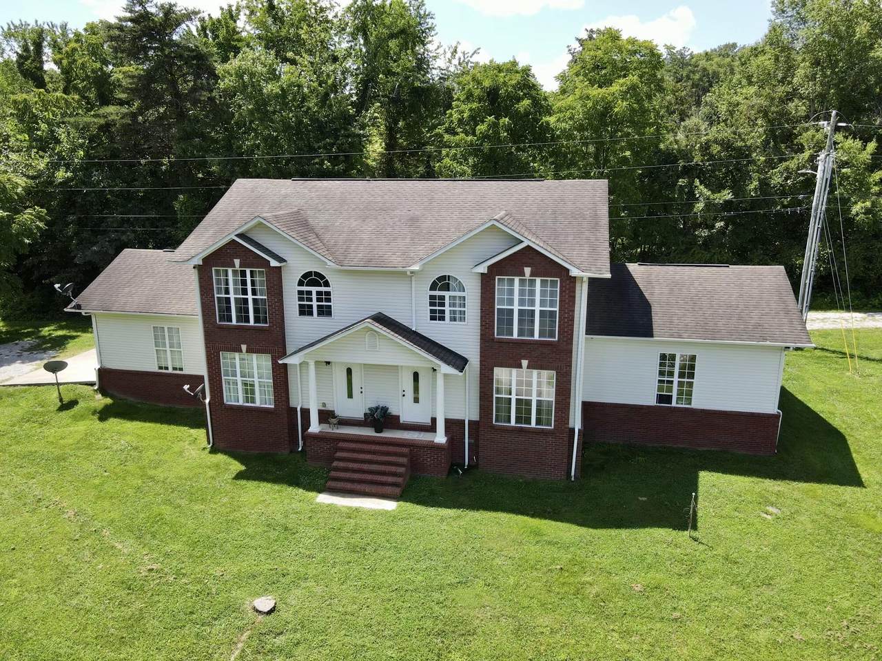 45 Ashley Drive - Photo 1
