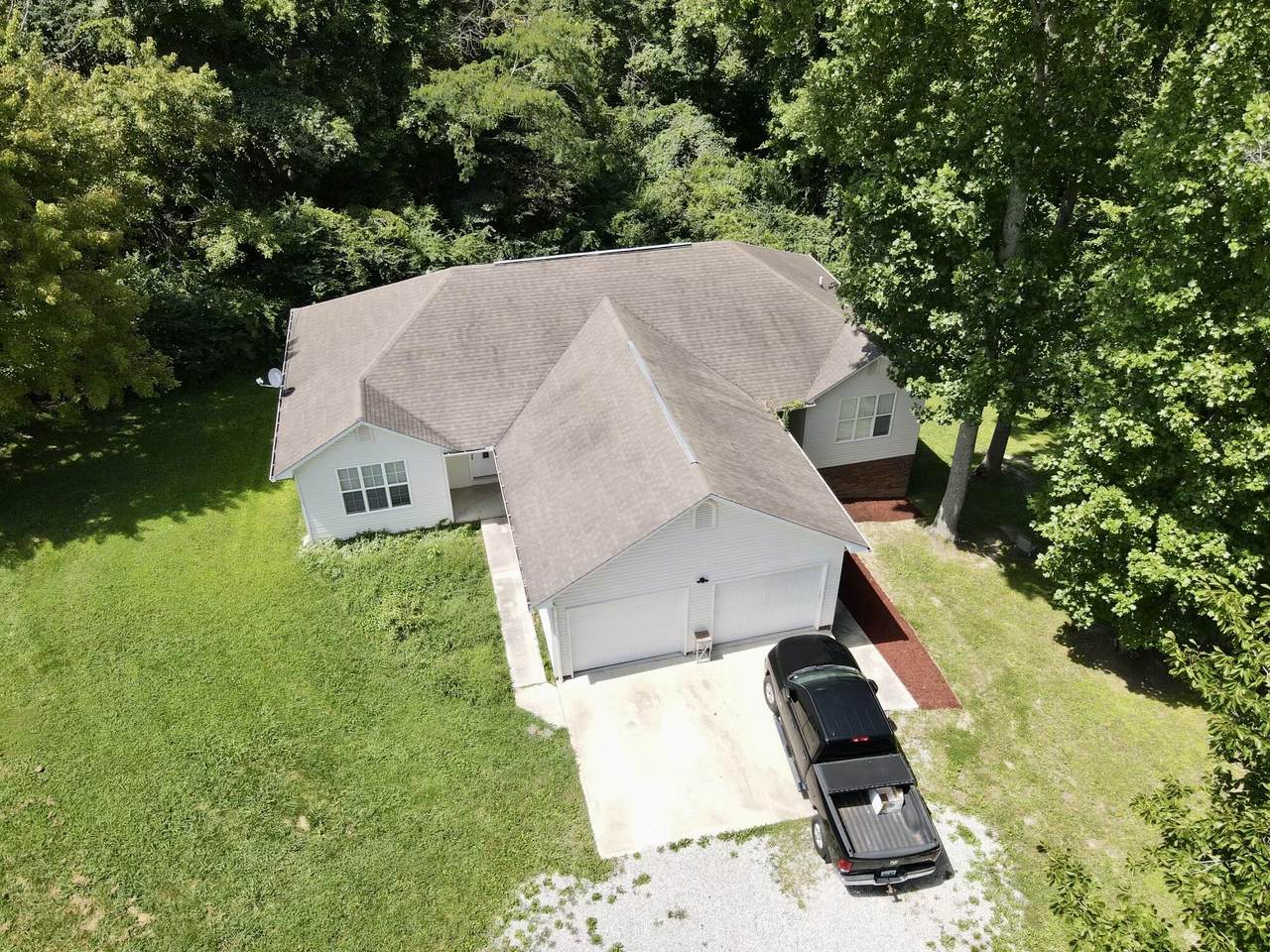 25 Ashley Drive - Photo 1