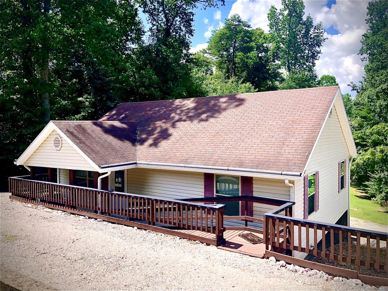 131 Golden Pond Road - Photo 1