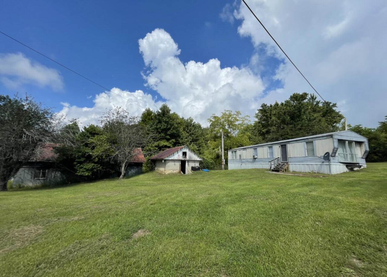 86 Eureka Road - Photo 1