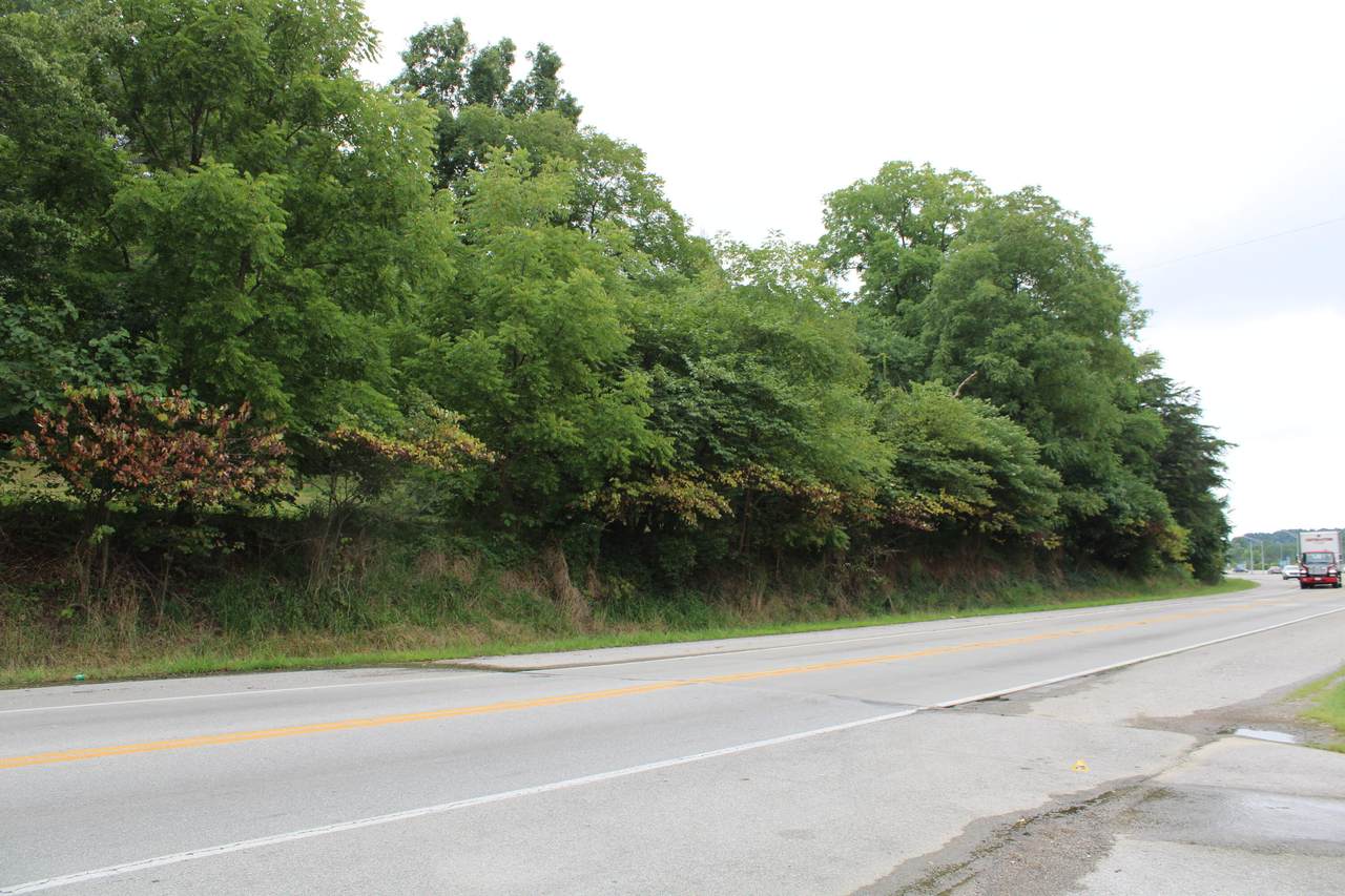 230 Laurel Road - Photo 1