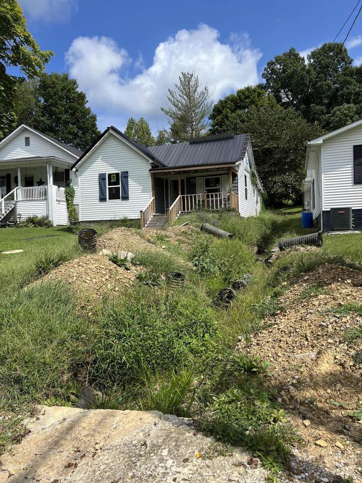 335 Broadway Street - Photo 1