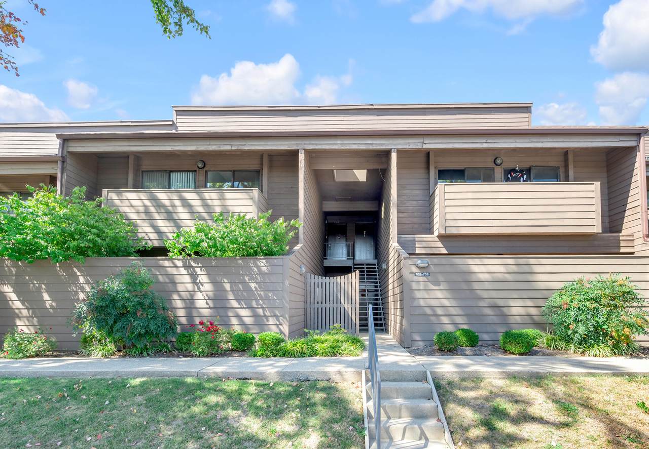750 Shaker Drive - Photo 1