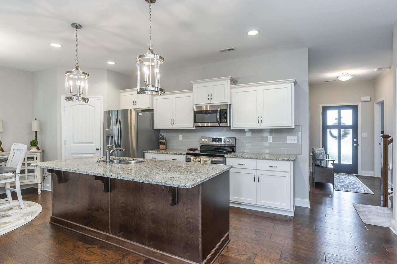 617 Shaker Drive - Photo 1