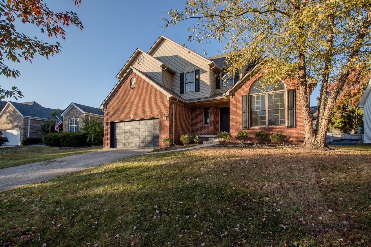 533 Forest Hill Drive - Photo 1