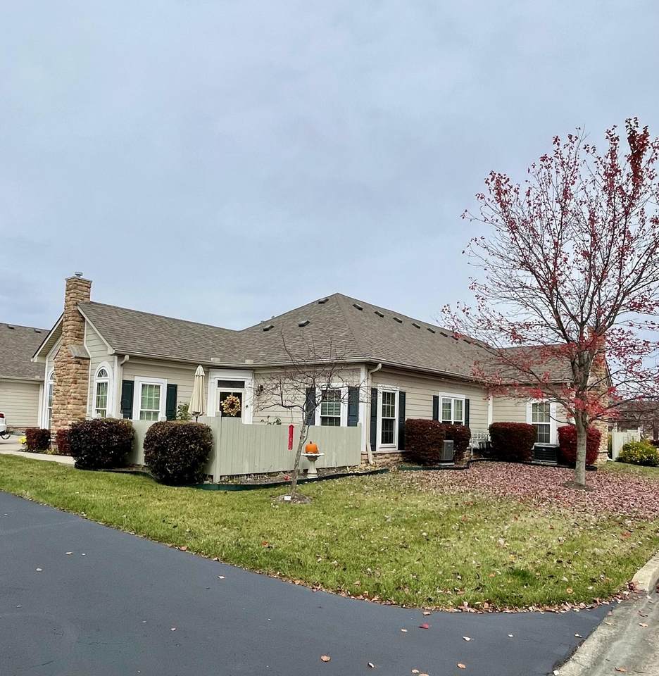 110 Windsor Way - Photo 1