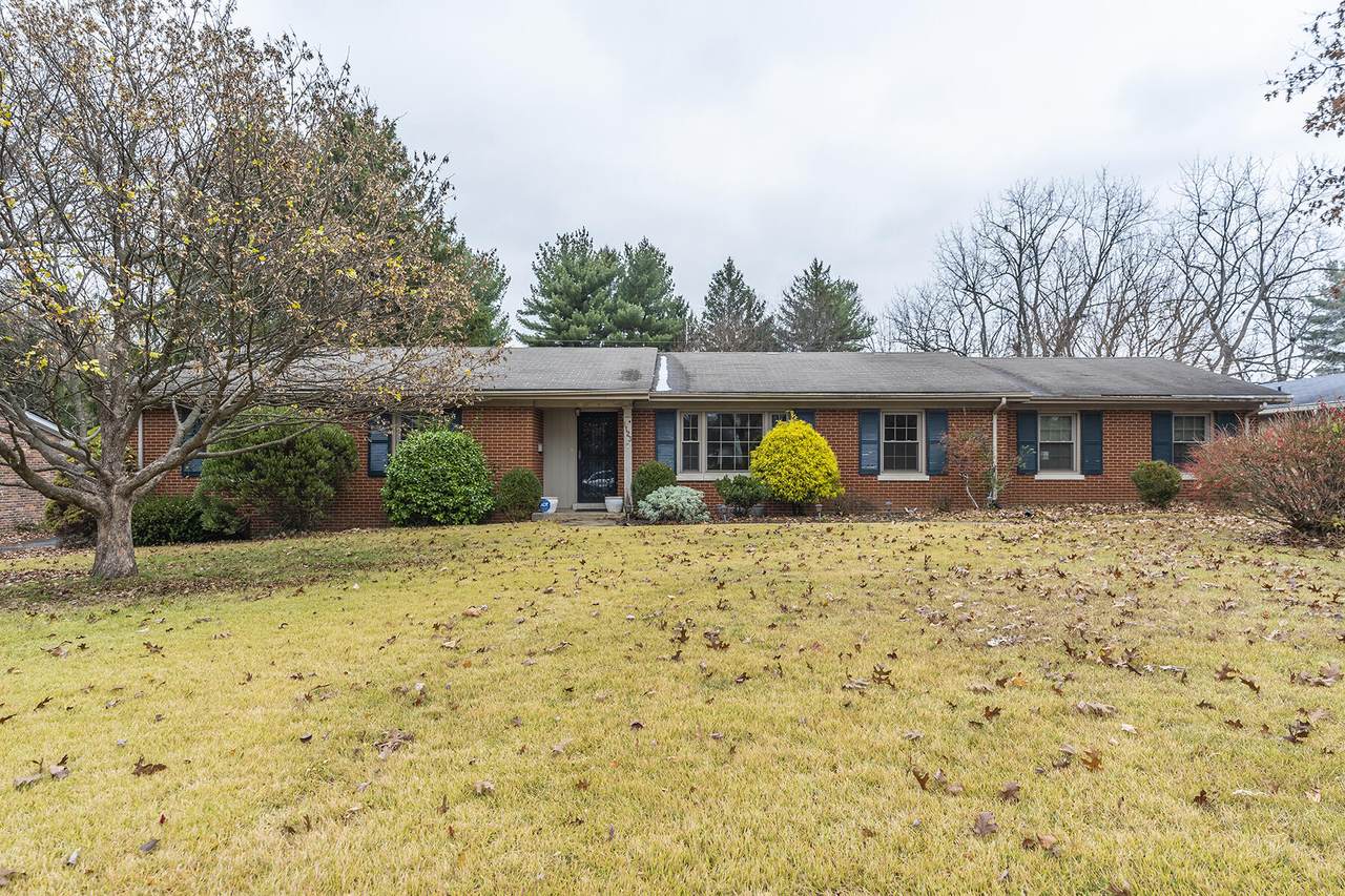 1123 Athenia Drive - Photo 1