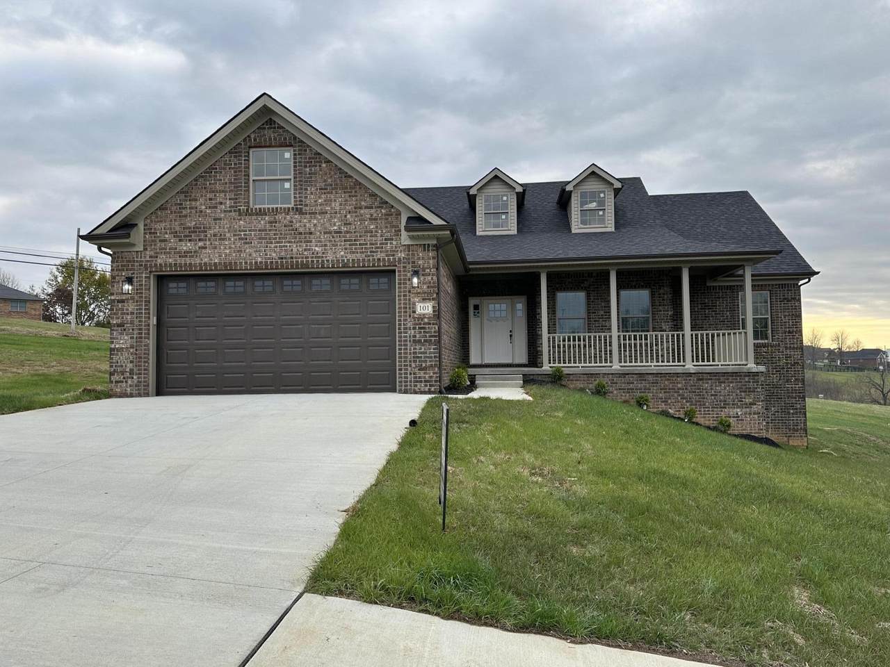 101 Tuscany Way - Photo 1