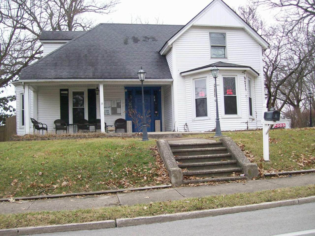613 Main Street - Photo 1