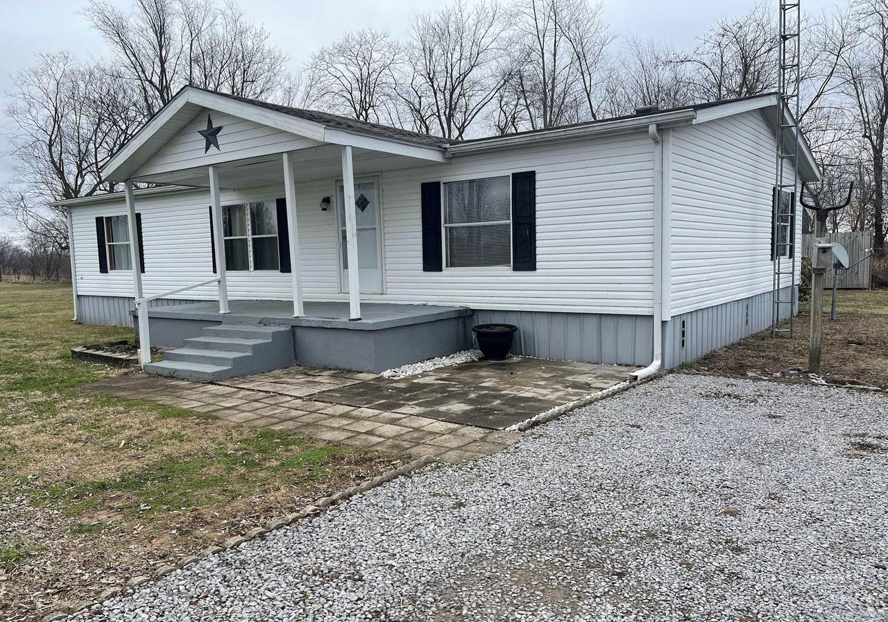 4125 Ky Hwy 590 - Photo 1