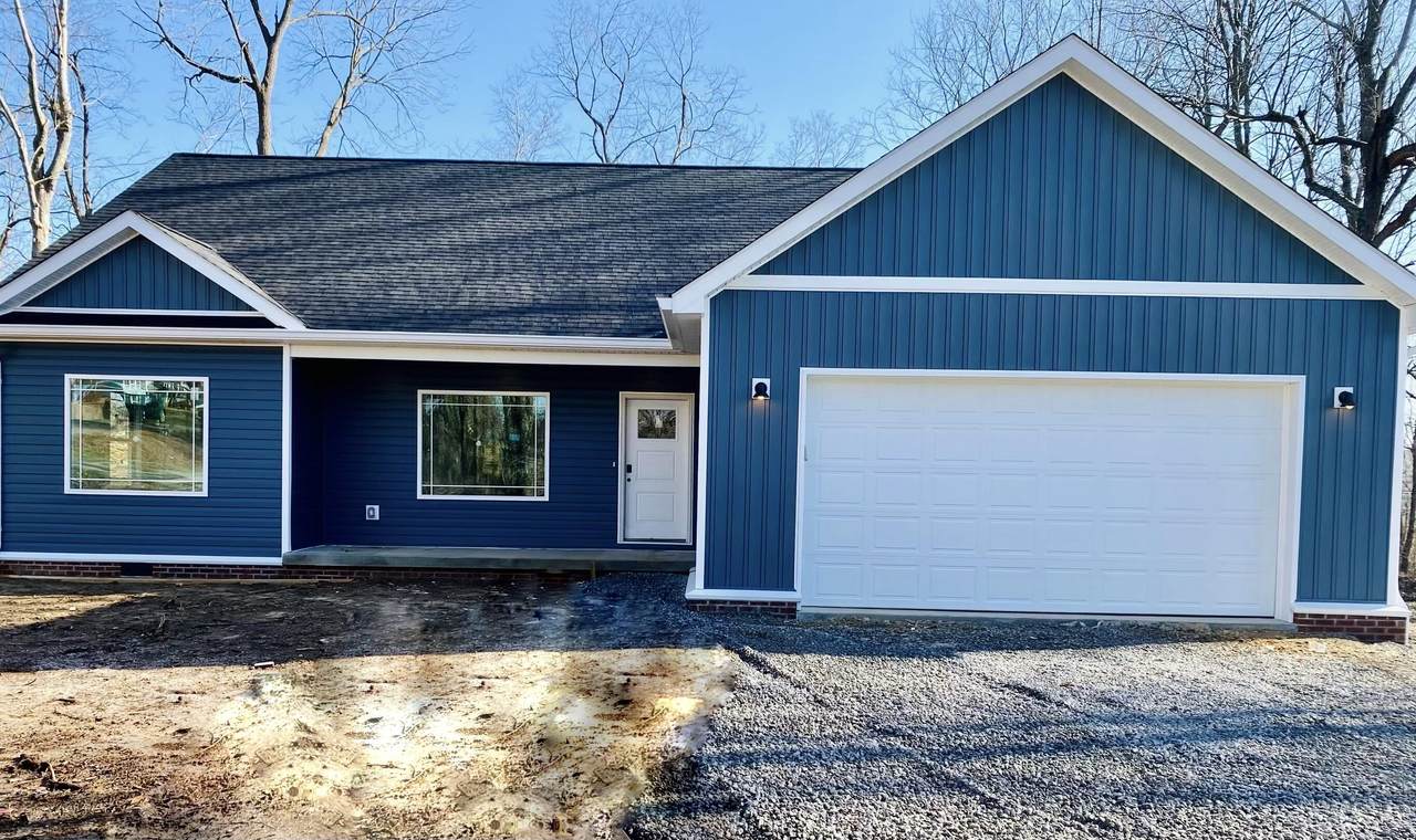 283 Elm Loop - Photo 1
