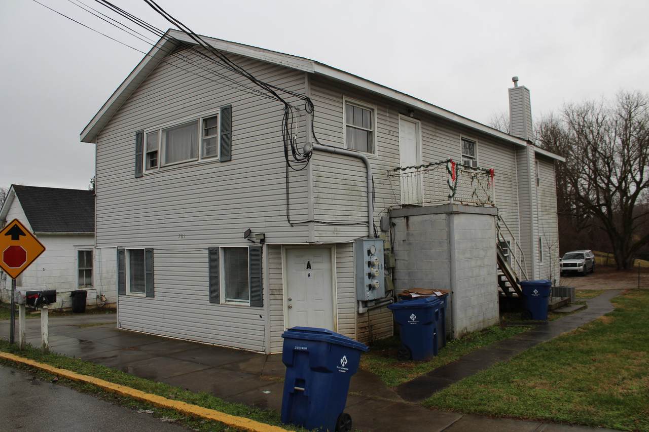 701 Jacksboro Street - Photo 1