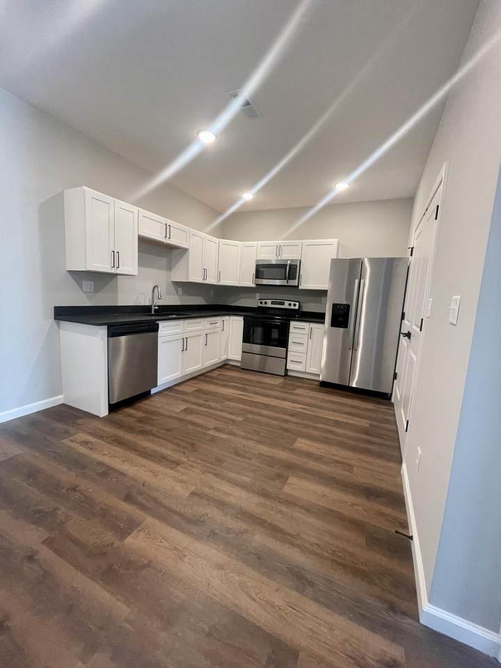 113 Juniper Path - Photo 1