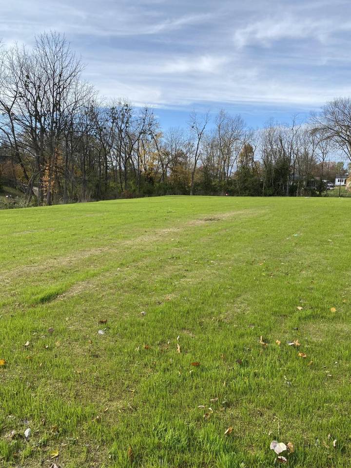 210 Hood Avenue - Photo 1