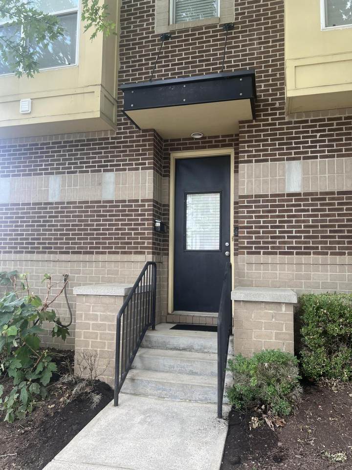 529 Mill Street - Photo 1