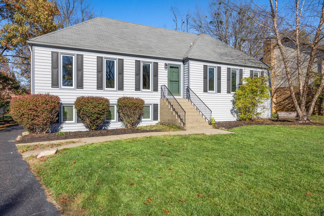 3605-E Locust Circle - Photo 1