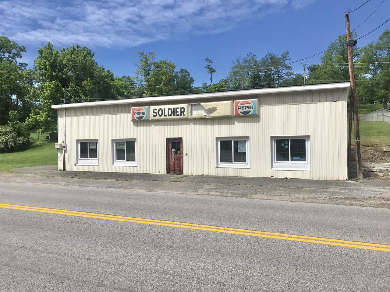 8376 Ky 174 Highway - Photo 1