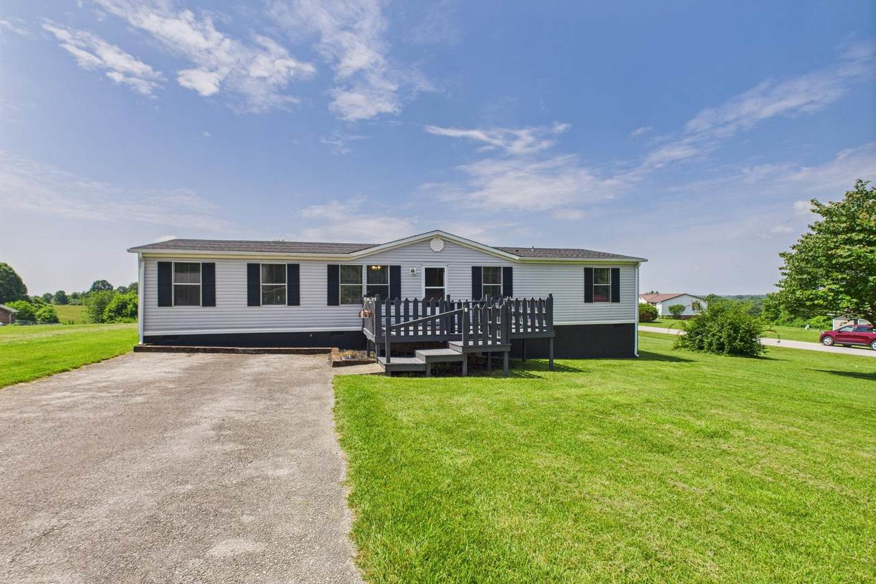 599 Ravenwood Estates - Photo 1