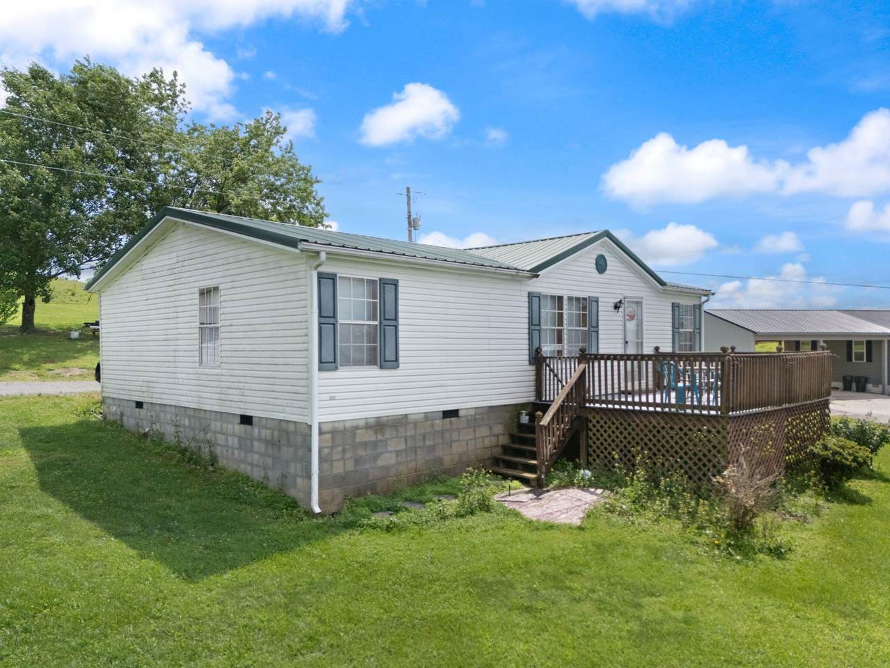 31 Kaden Drive - Photo 1