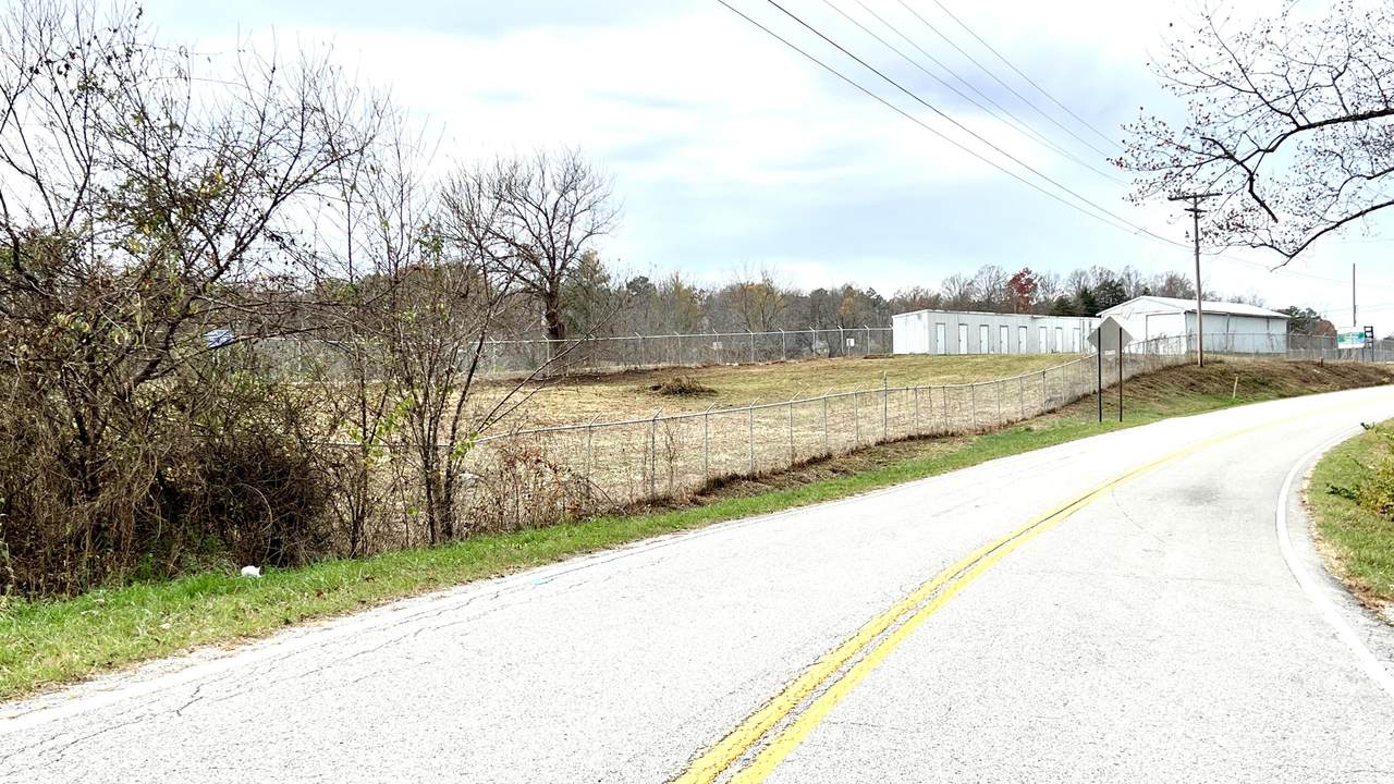 4429 Somerset Road - Photo 1