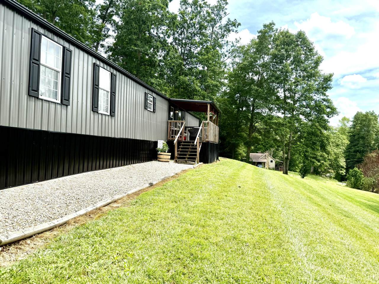 916 Island Fork Road - Photo 1